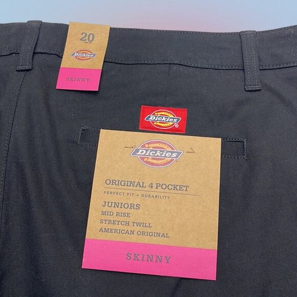 DICKIES Women’s 20 Black Skinny Stretch Twill Pant - Picture 3 of 3